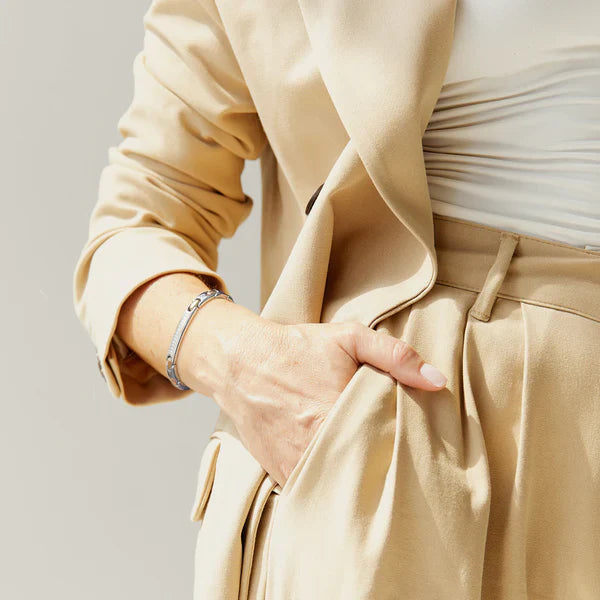 Bransoletka lecznicza „Mae”